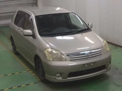 Toyota RAUM