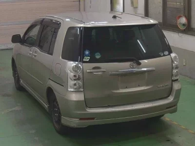 Toyota RAUM