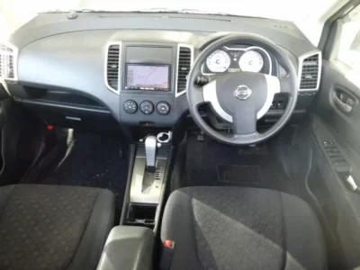 Nissan WINGROAD