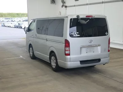 Toyota REGIUS ACE VAN