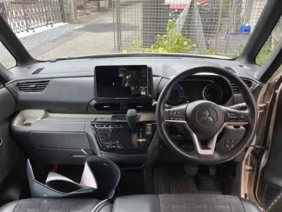 Mitsubishi DELICA MINI
