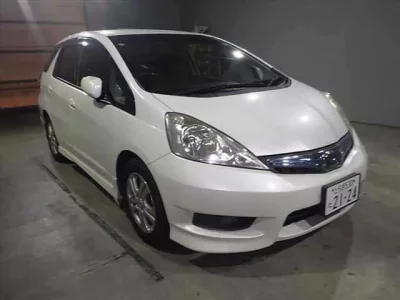 Honda FIT SHUTTLE