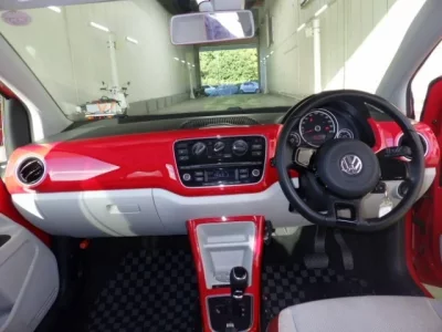 Volkswagen UP