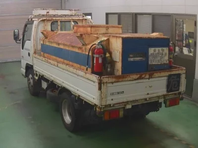 Isuzu ELF