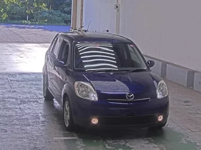 Mazda VERISA