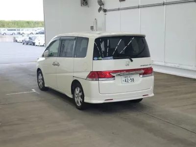 Honda STEP WAGON