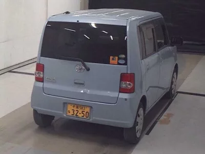 Toyota PIXIS SPACE