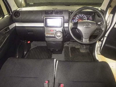 Toyota PIXIS SPACE