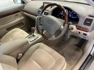 Toyota PROGRES