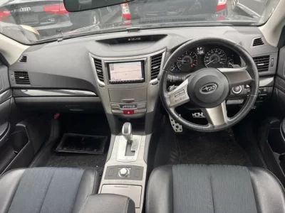 Subaru LEGACY B4