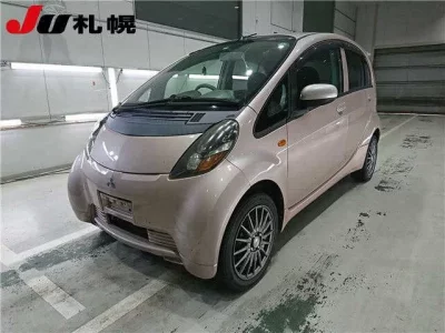 Mitsubishi I