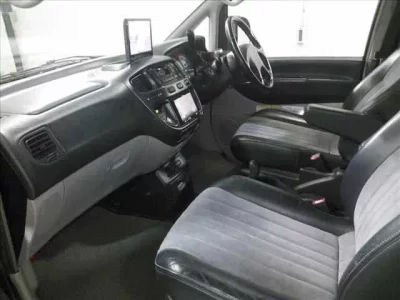 Mitsubishi DELICA