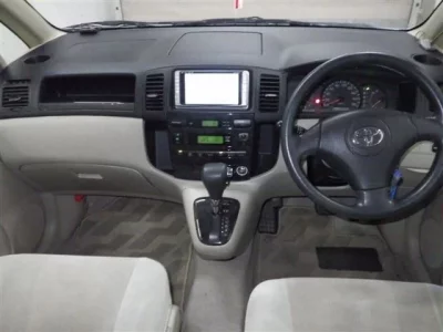 Toyota COROLLA SPACIO