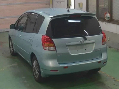 Toyota COROLLA SPACIO