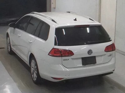 Volkswagen GOLF VARIANT