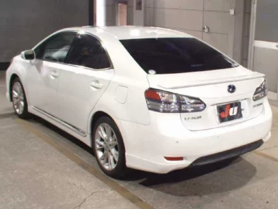 Lexus HS