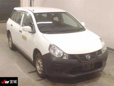 Nissan AD