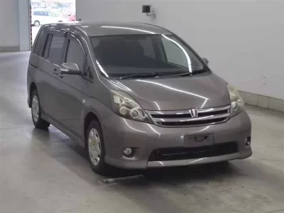 Toyota ISIS