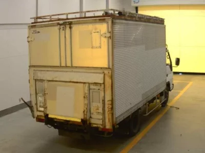 Isuzu ELF
