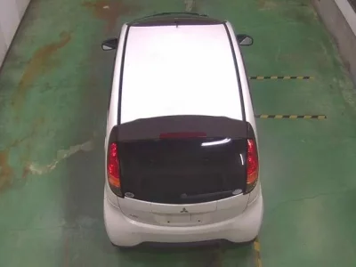Mitsubishi I