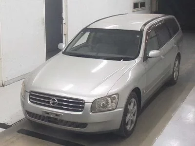 Nissan STAGEA