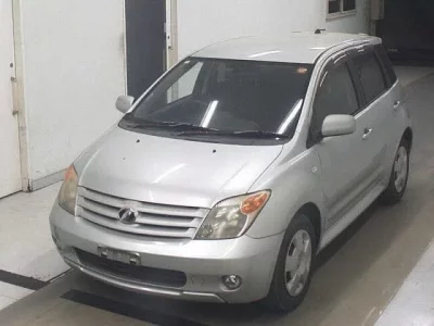 Toyota IST