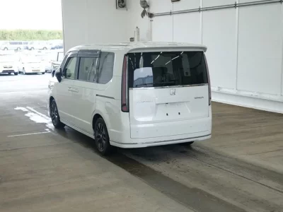 Honda STEP WAGON