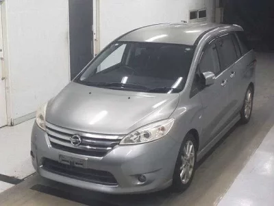 Nissan LAFESTA