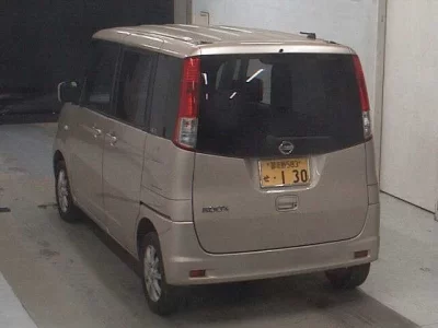 Nissan ROOX