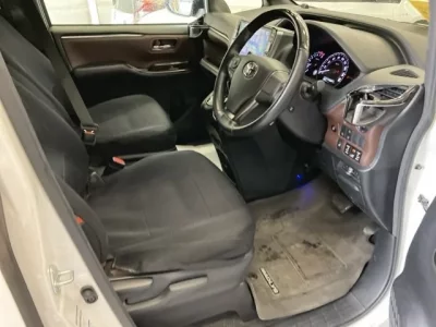 Toyota ESQUIRE