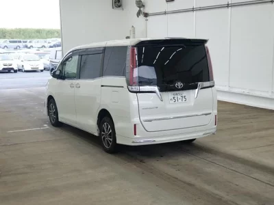 Toyota ESQUIRE