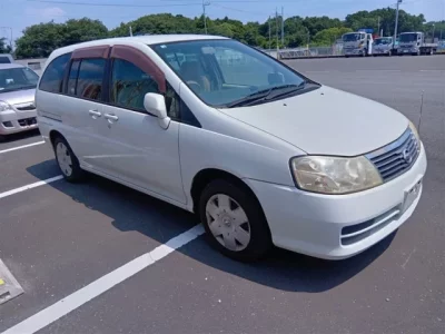Nissan LIBERTY