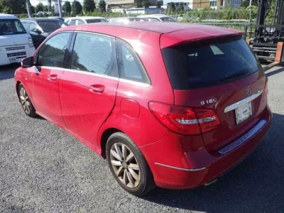 Mercedes-Benz B CLASS