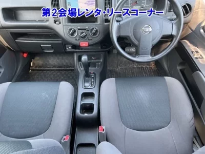 Nissan AD