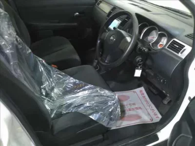 Nissan TIIDA LATIO