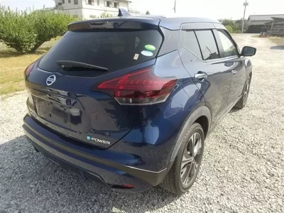 Nissan KIX