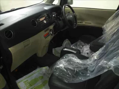 Daihatsu TANTO EXE
