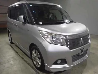 Mitsubishi DELICA D2