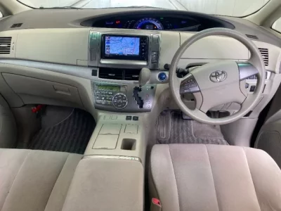 Toyota ESTIMA HYBRID