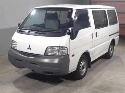 Mitsubishi DELICA
