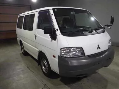 Mitsubishi DELICA