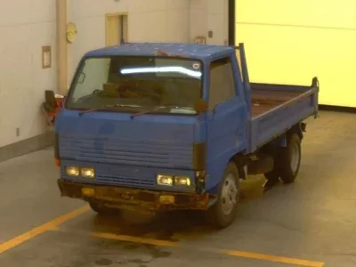 Mazda TITAN