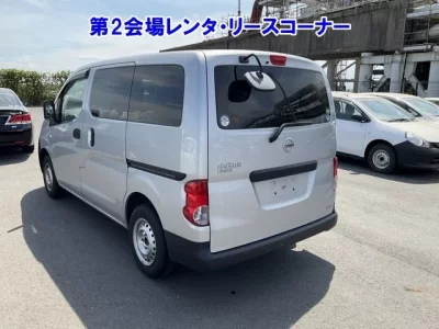 Nissan NV200