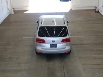 Volkswagen GOLF TOURAN