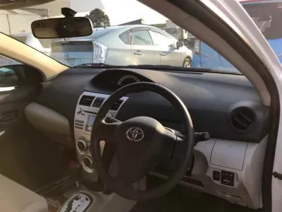 Toyota BELTA