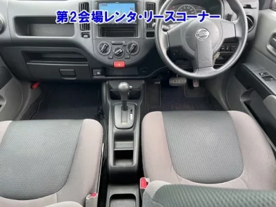 Nissan AD