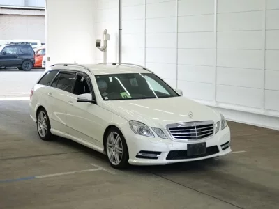 Mercedes-Benz E CLASS WAGON