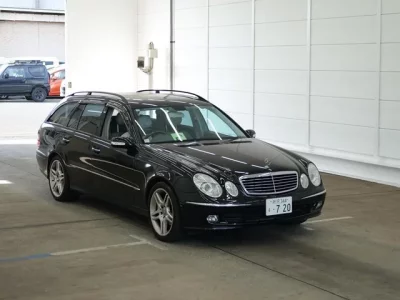 Mercedes-Benz E CLASS WAGON