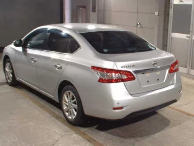 Nissan SYLPHY