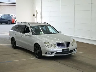 Mercedes-Benz E CLASS WAGON